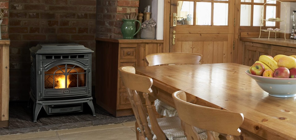 Quadra-Fire Castile Pellet Stove